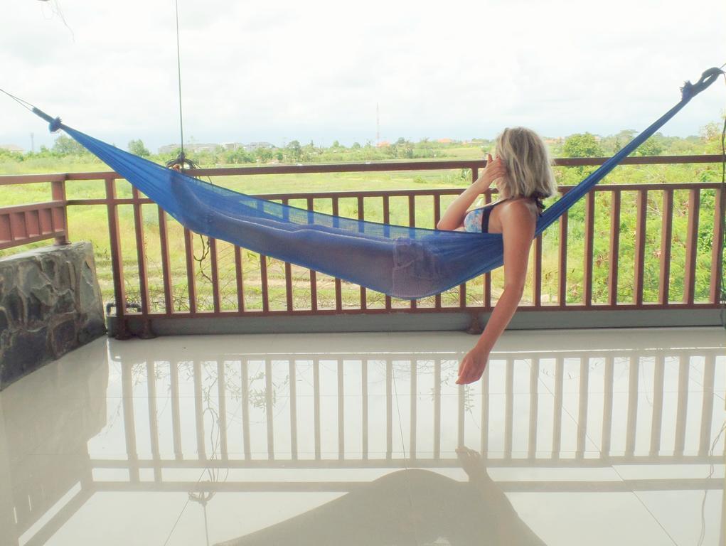 Hotel Matra Bali Surf Camp à Canggu Extérieur photo