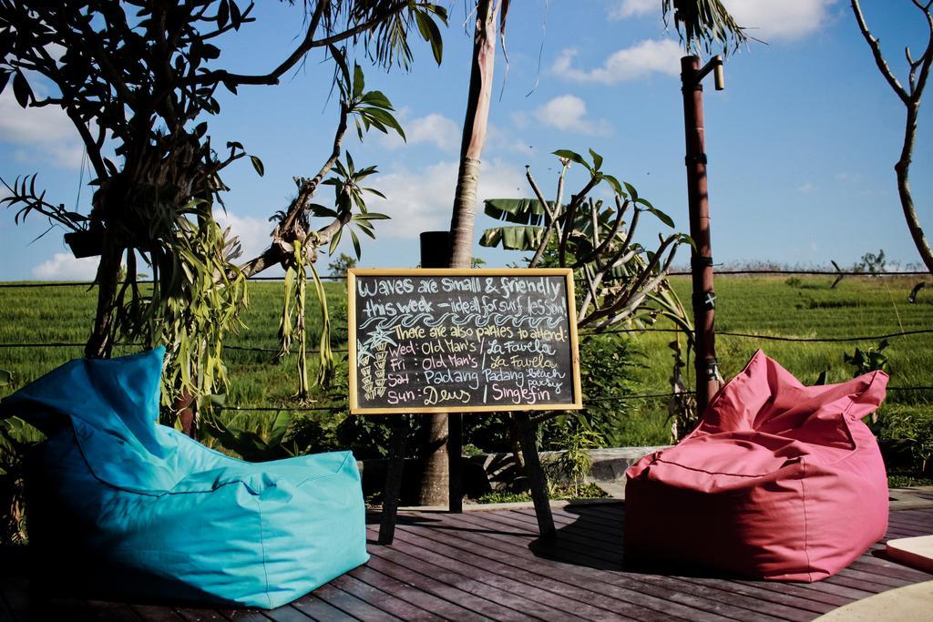 Hotel Matra Bali Surf Camp à Canggu Extérieur photo